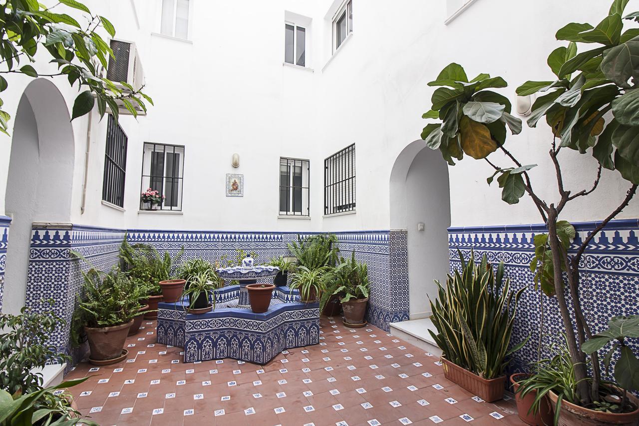 Old Town, City Center Apartment Premium With Parking マラガ エクステリア 写真
